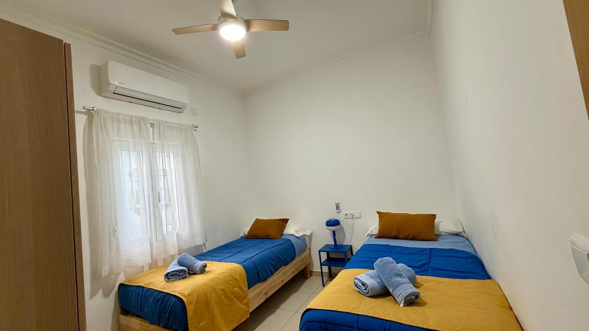 Apartamento Turistico Ciudad Jardin - Nervion. Seville Exterior photo